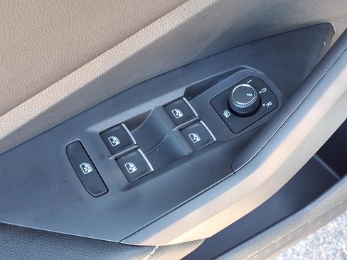 New 2026 Volkswagen Jetta Sport image 9