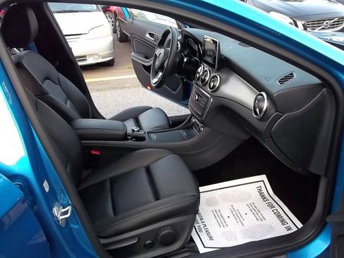 Used 2016 Mercedes-Benz GLA 250 4MATIC image 10