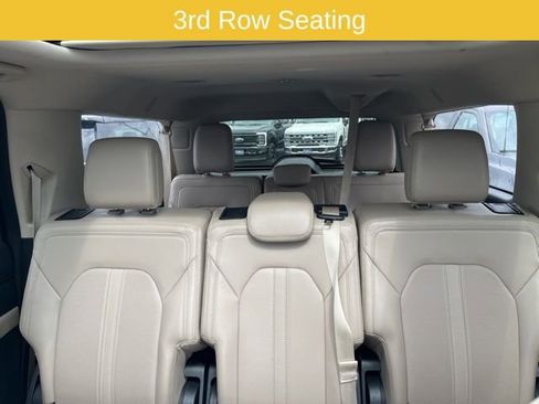 Used 2024 Ford Expedition Max Limited image 17
