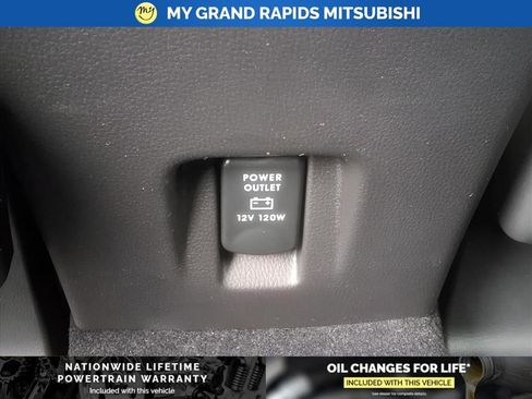 New 2025 Mitsubishi Eclipse Cross ES image 14