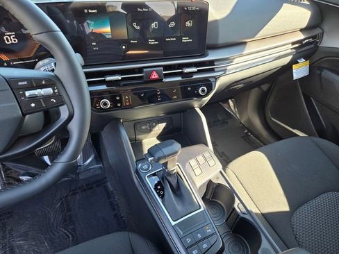 New 2026 Kia Sportage LX image 20