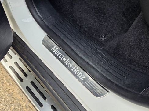 Used 2024 Mercedes-Benz GLE 350 4MATIC image 29