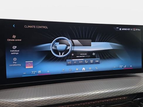 Certified 2025 BMW 330i xDrive 330i xDrive w/ Convenience Package image 19