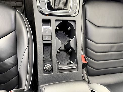 Used 2022 Volkswagen Arteon SEL image 33