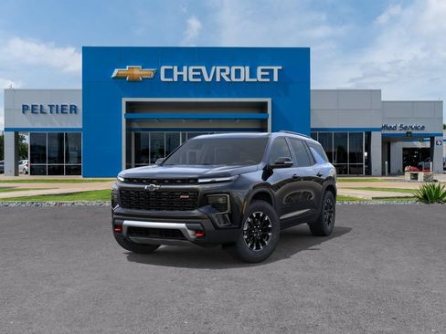 New 2026 Chevrolet Traverse Z71 w/ Driver Confidence Package AWD/4WD image 8