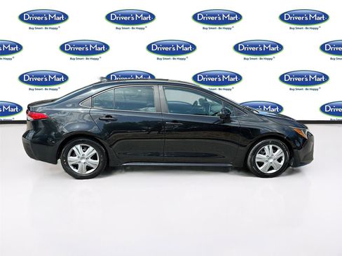 Used 2021 Toyota Corolla LE FWD image 8