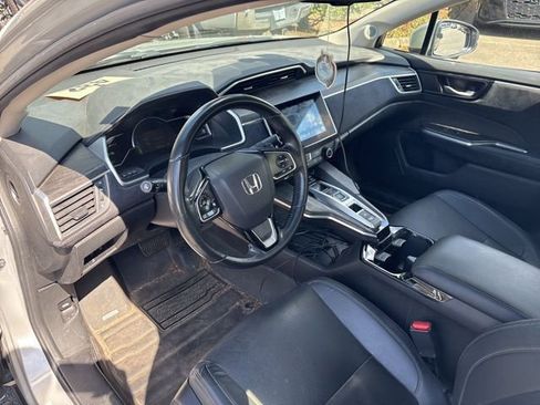 Used 2018 Honda Clarity Touring image 10