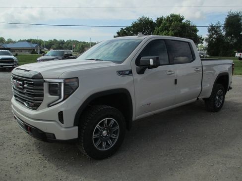 New 2026 GMC Sierra 1500 AT4 w/ AT4 Premium Package AWD/4WD image 12