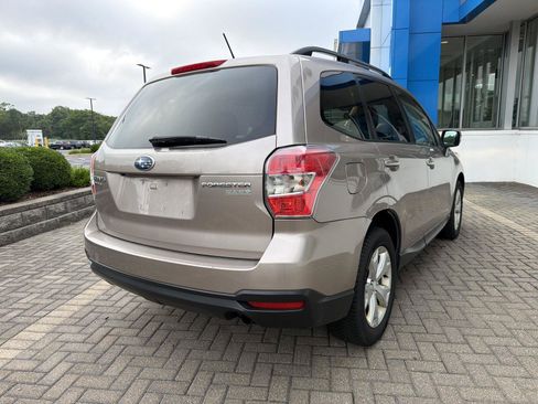 Used 2014 Subaru Forester 2.5i Premium w/ All-Weather Package AWD/4WD image 5