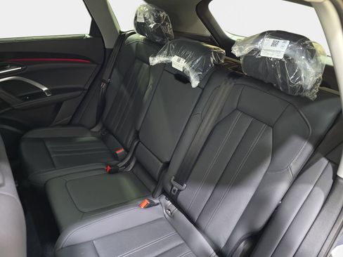 New 2026 Audi Q5 Premium Plus AWD/4WD image 12