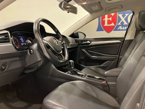 Used 2019 Volkswagen Jetta SE image 27