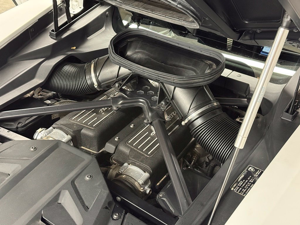 Used 2023 Lamborghini Huracan Sterrato AWD/4WD image 24