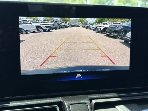 Used 2025 Chevrolet TrailBlazer RS w/ Convenience Package FWD image 25
