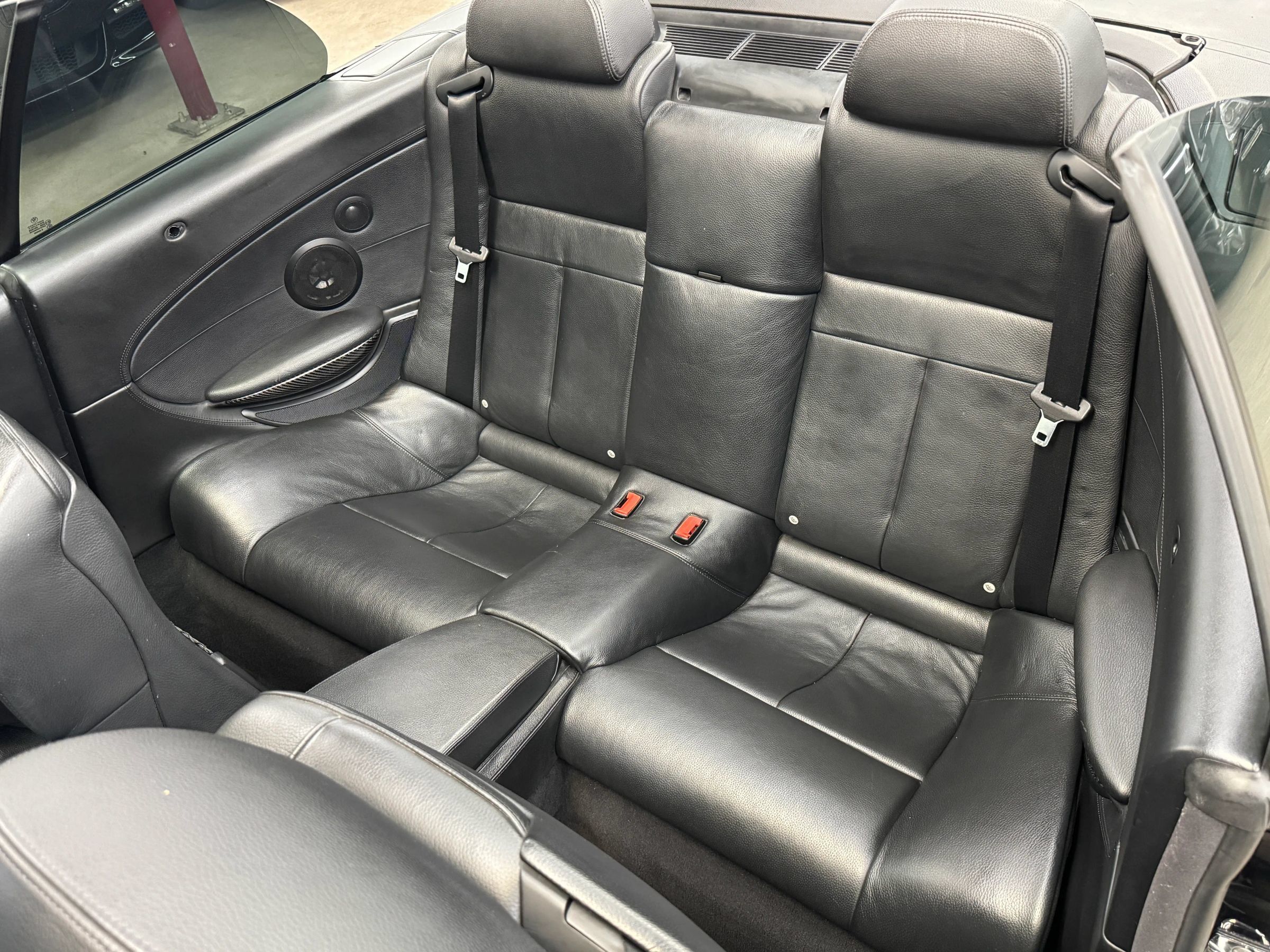 Used 2007 BMW M6 Convertible RWD image 20