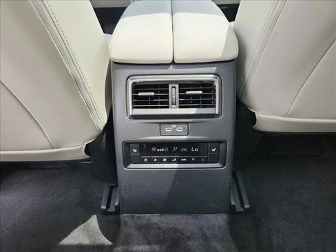 Used 2024 MAZDA CX-90 Plug-In Hybrid w/ Premium Plus AWD/4WD image 29