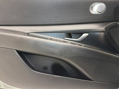 Used 2022 Hyundai Elantra SEL image 21