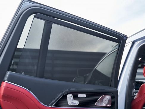 Used 2026 Mercedes-Benz Maybach GLS 600 4MATIC image 56