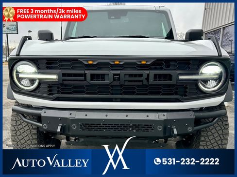 Used 2024 Ford Bronco Wildtrak image 11