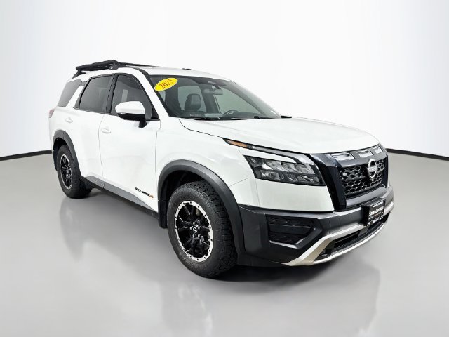 Used 2025 Nissan Pathfinder Rock Creek AWD/4WD image 1