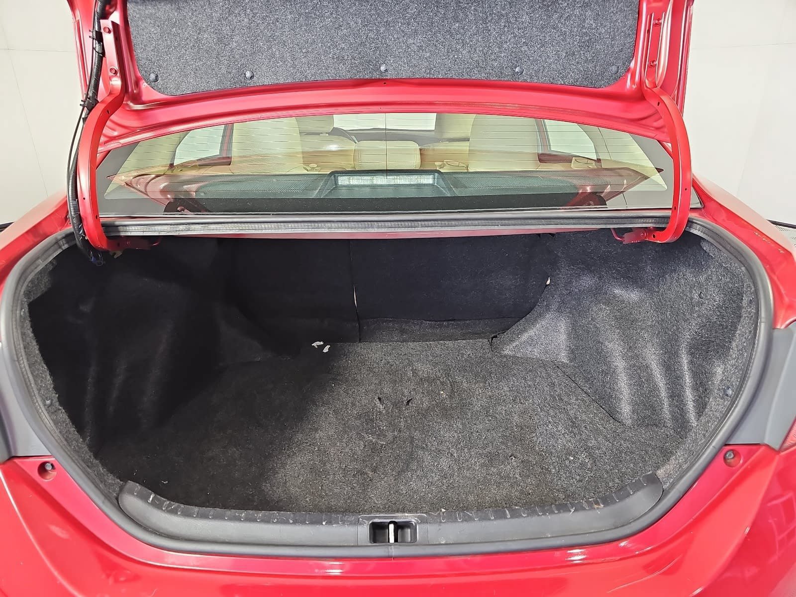 Used 2019 Toyota Corolla LE FWD image 12