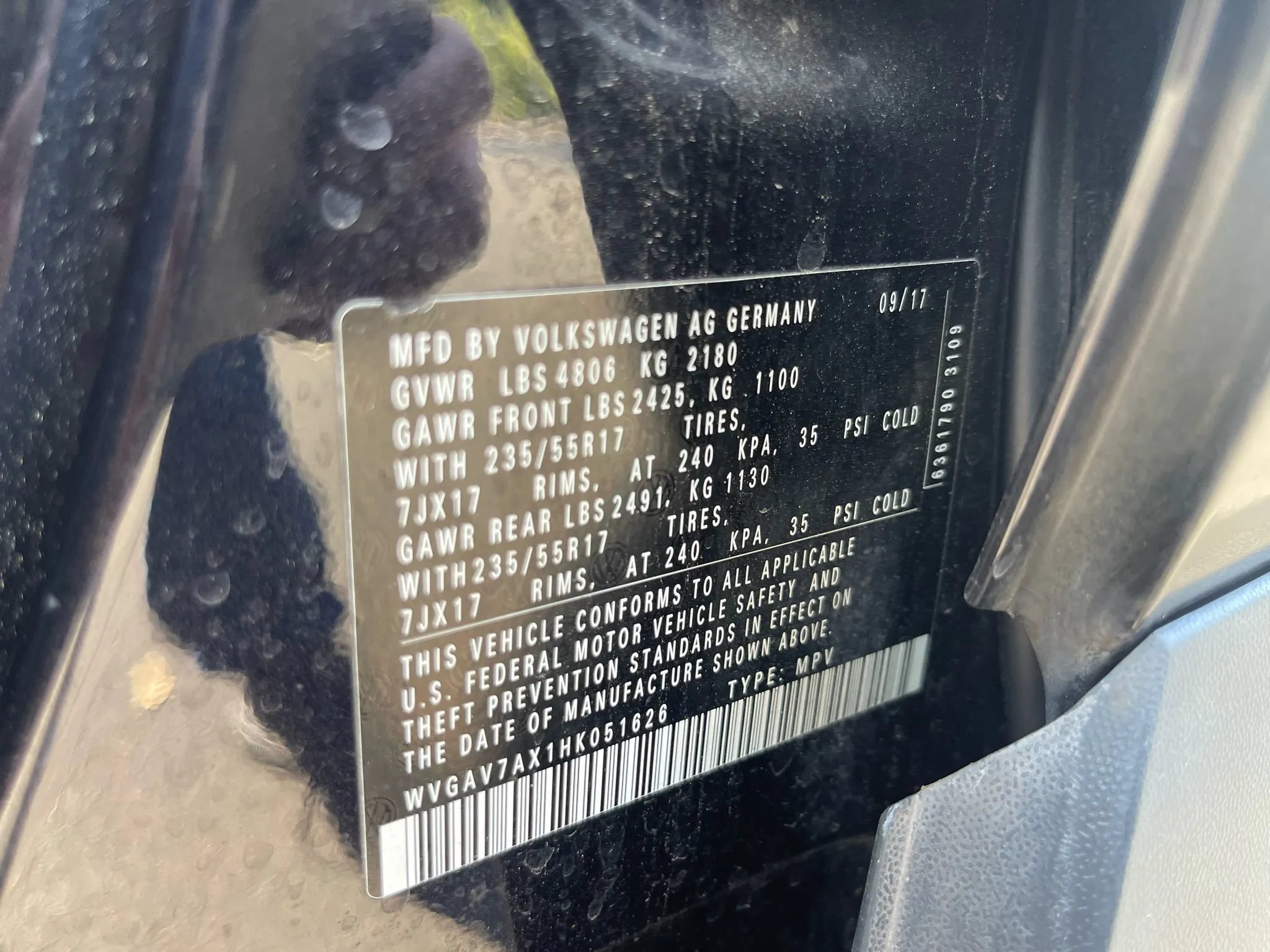Used 2017 Volkswagen Tiguan S FWD image 21