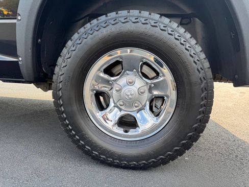 Used 2017 RAM 1500 ST w/ SXT Appearance Group image 28