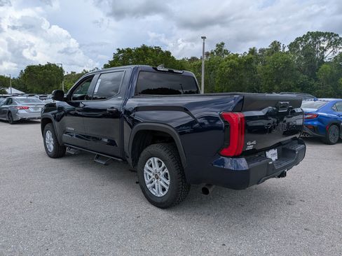 Used 2023 Toyota Tundra SR5 w/ SR5 Convenience Package AWD/4WD image 6