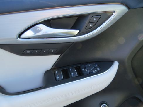 New 2026 Buick Envision Avenir image 15