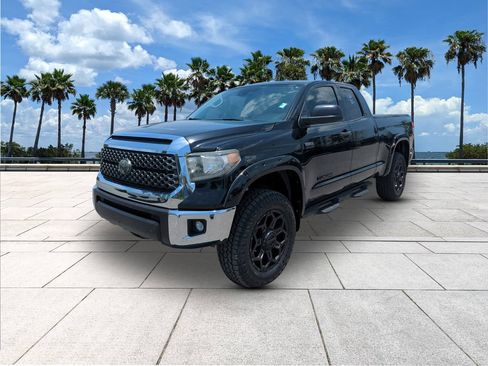 Used 2021 Toyota Tundra SR5 RWD image 3