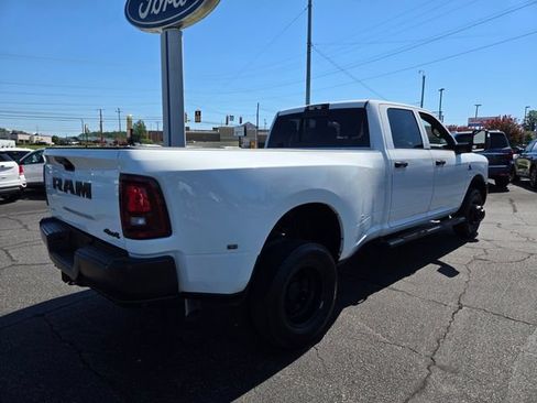 Used 2025 RAM 3500 Tradesman AWD/4WD image 8