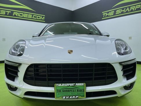 Used 2017 Porsche Macan S image 3