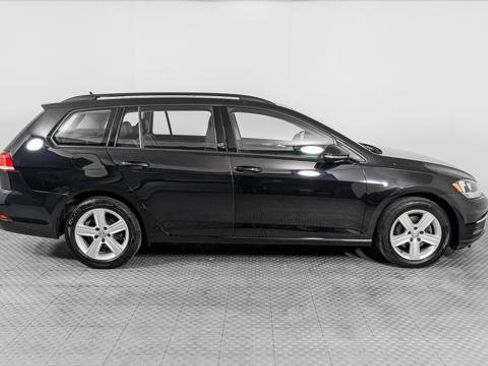 Used 2018 Volkswagen Golf SE FWD image 9