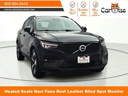 Used 2023 Volvo XC40 B5 Plus