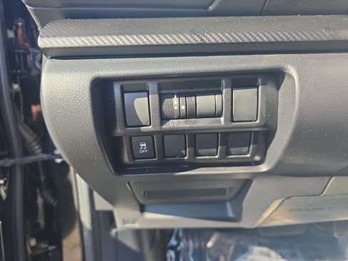 Used 2023 Subaru Impreza Premium image 27