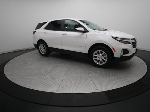 Certified 2024 Chevrolet Equinox LT image 13