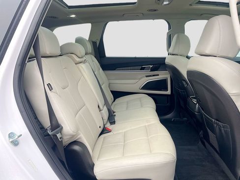 Used 2025 Kia Telluride SX FWD image 29