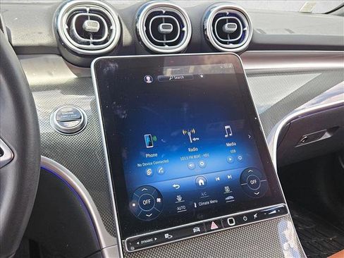 Used 2023 Mercedes-Benz C 300 4MATIC Sedan image 10