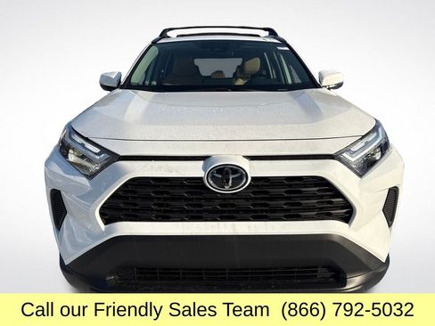 New 2025 Toyota RAV4 XLE w/ Convenience Package image 4