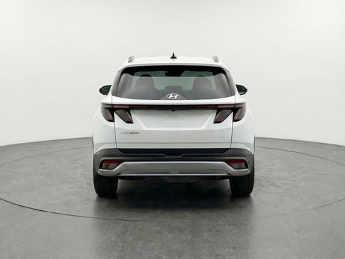 Used 2025 Hyundai Tucson SEL FWD image 7