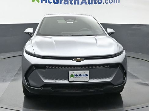 New 2026 Chevrolet Equinox EV LT image 4