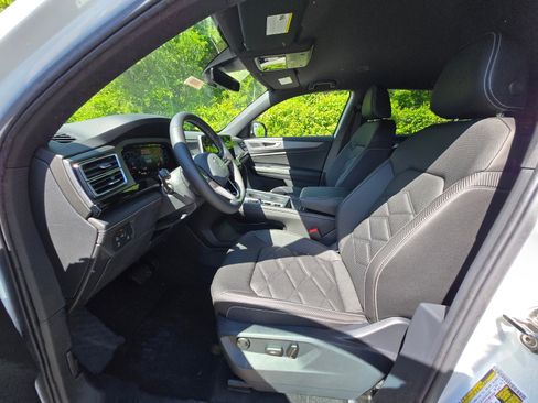 New 2026 Volkswagen Atlas Cross Sport SE AWD/4WD image 19