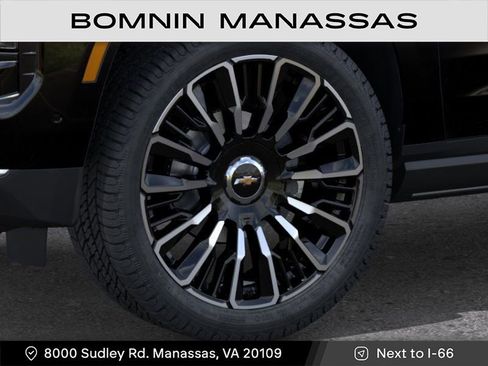 New 2026 Chevrolet Suburban High Country image 9