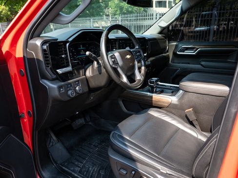 Used 2024 Chevrolet Silverado 1500 LT w/ All Star Edition Plus AWD/4WD image 10