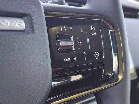 New 2026 Land Rover Range Rover Evoque S image 24