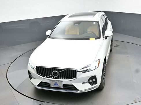 Used 2023 Volvo XC60 B5 Ultimate w/ Climate Package AWD/4WD image 19