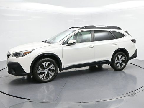Used 2022 Subaru Outback Limited AWD/4WD image 4