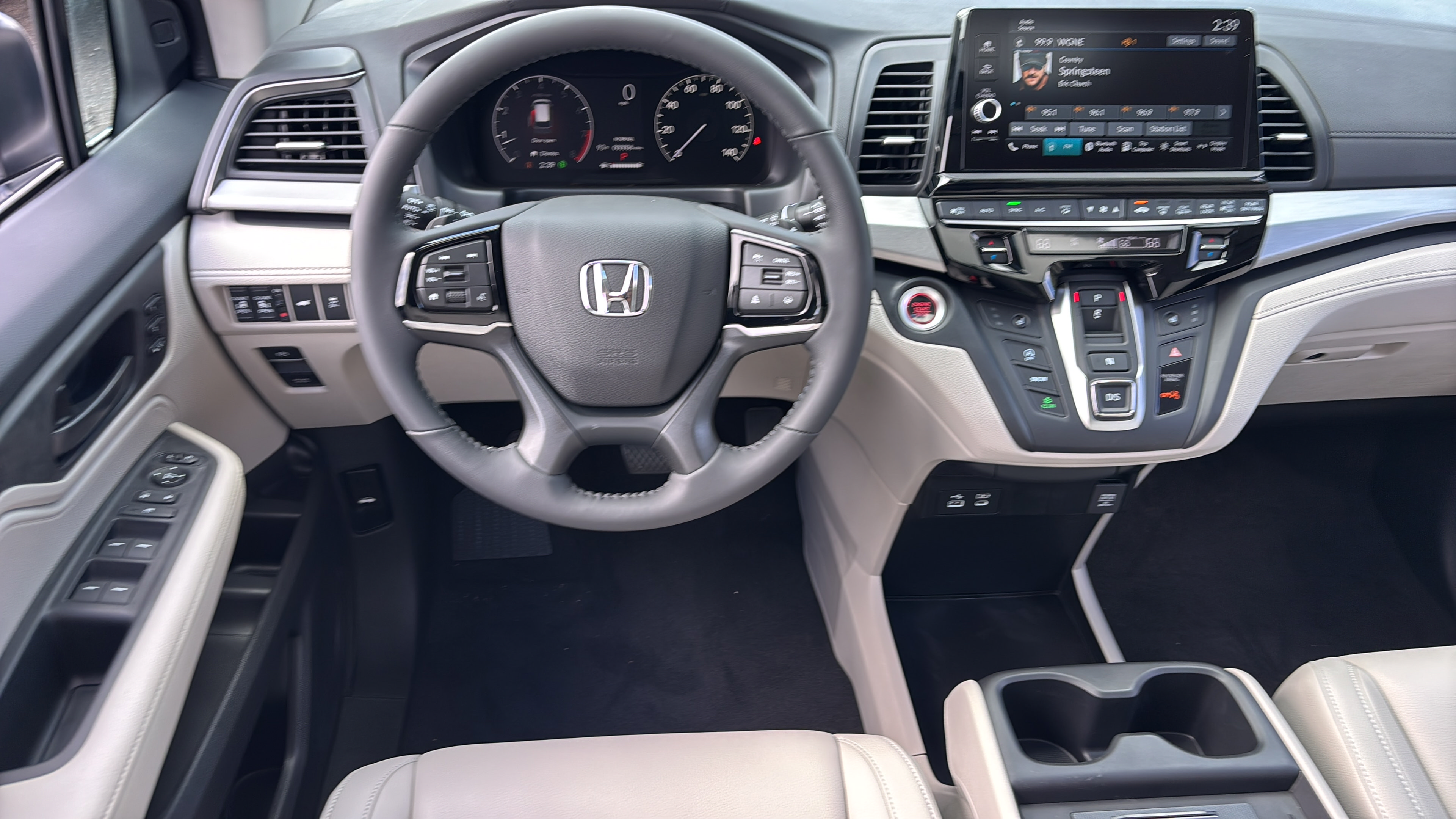 New 2027 Honda Odyssey EX-L image 13