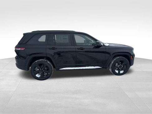 New 2025 Jeep Grand Cherokee 4WD image 6