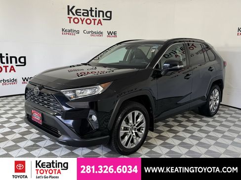Certified 2020 Toyota RAV4 XLE Premium FWD image 10