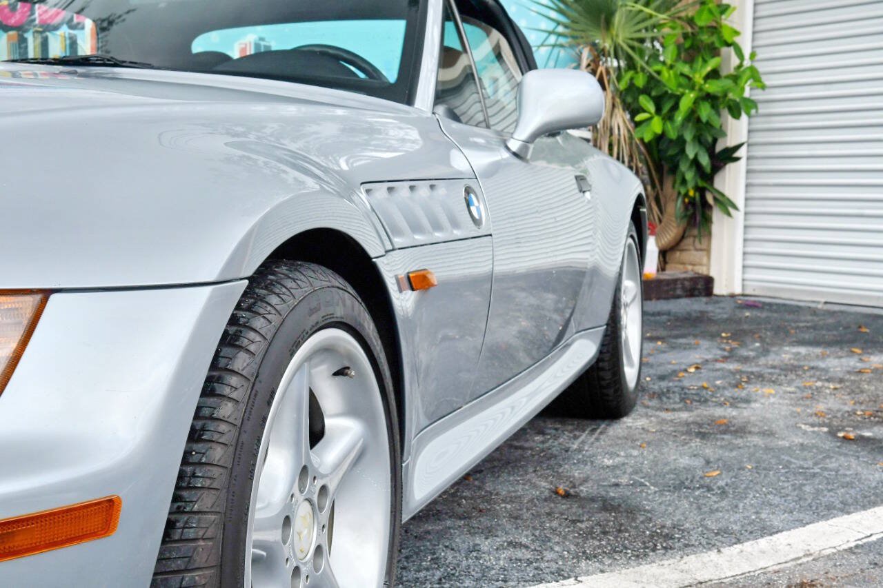 Used 1997 BMW Z3 2.8 RWD image 4